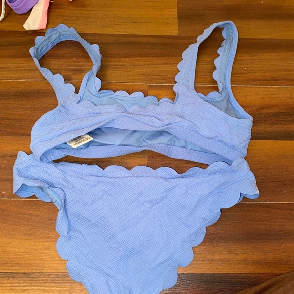 Doesn’t fit me anymore. - Picture 3 of 3